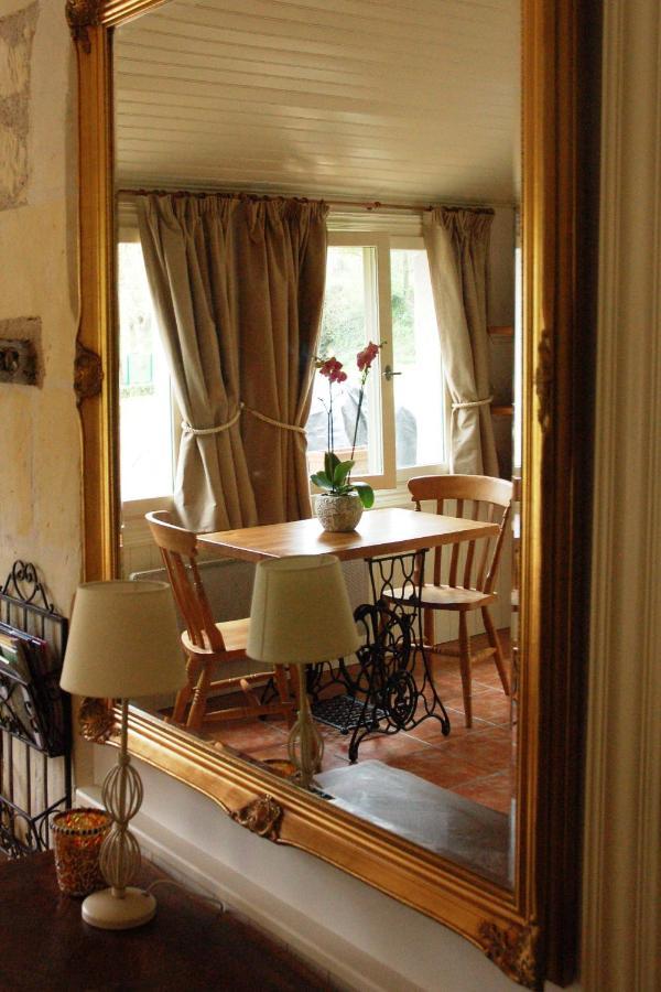 Bed and Breakfast Le Logis Du Pressoir Chambre D'Hotes Bed & Breakfast In Beautiful 18Th Century Estate In The Heart Of The Loire Valley With Heated Pool And Extensive Grounds à Les Bois-d'Anjou Extérieur photo